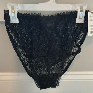 Vintage Victoria’s Secret Gold Label High-Cut Panties Lace Ribbon Undies M/6 NWT